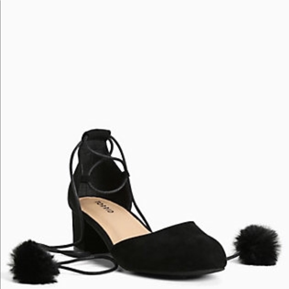 Black tie up blocked heels